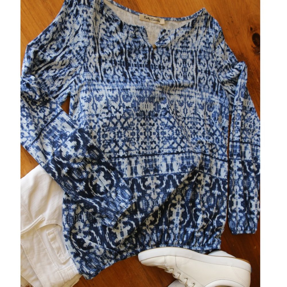 Betty Barclay Blue/White Batik Peasant top